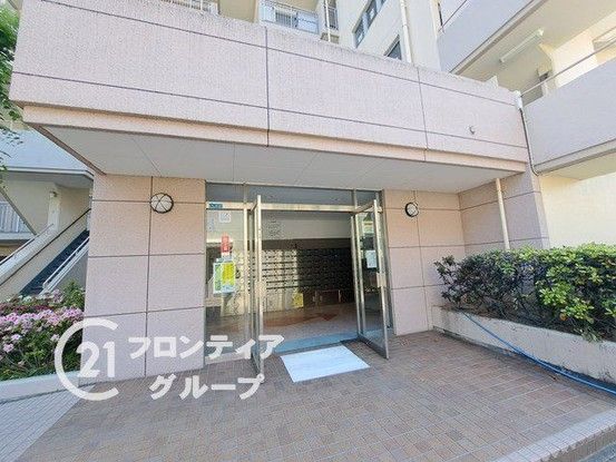 3LDK Apartment for Sale in Yamatokoriyama, Nara - 70.2 sqm - Thumbnail 2