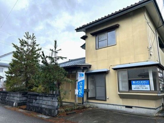 Renovated 6LDK Detached House for Sale in Gosen, Niigata - Thumbnail 3