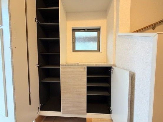 Renovated 4LDK House for Sale in Iruma City, Saitama - Thumbnail 2