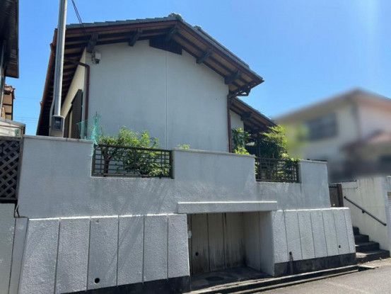 5DK House for Sale in Momoyamadai, Tarumi-ku, Kobe - Thumbnail 2