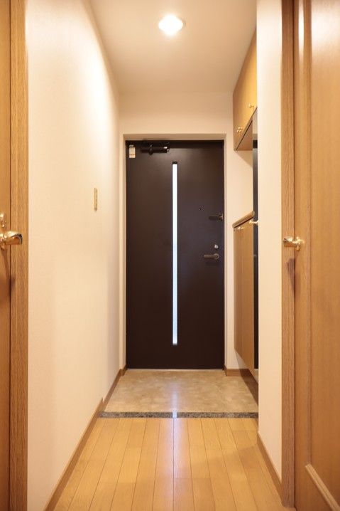 Renovated 3LDK Apartment in Shizuoka City's Aoi Ward - Thumbnail 3