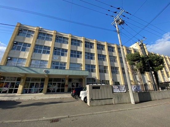 Renovated 3LDK Apartment for Sale in Shiroishi Ward, Sapporo - Thumbnail 3
