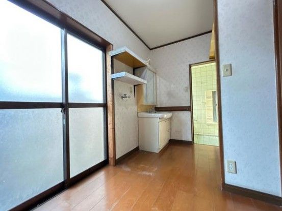 3LDK Detached House for Sale in Shimonoseki, Yamaguchi - Thumbnail 3