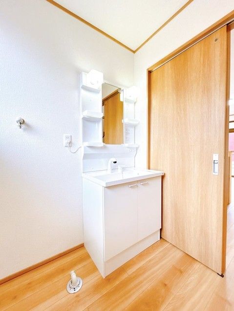Renovated 4LDK House in Yonezawa City, Yamagata - 107.61 sqm - Thumbnail 4