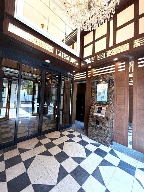 2SLDK Apartment for Sale in Takamatsu, Kagawa – 75.92sqm - Thumbnail 3