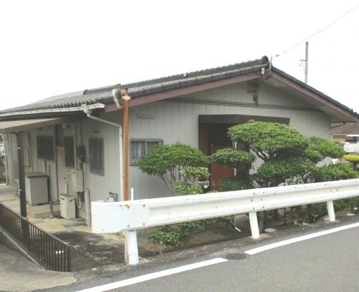 4DK Single-Story House for Sale in Yokkaichi, Mie - Thumbnail 2