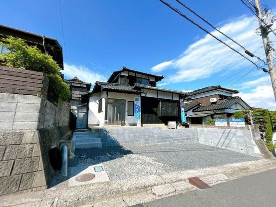 Renovated 3SLDK House in Ube City, Yamaguchi - Thumbnail 2