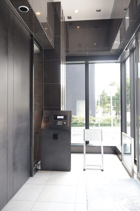 2LDK Apartment for Sale in Shizuoka City, Shizuoka Prefecture - Thumbnail 4