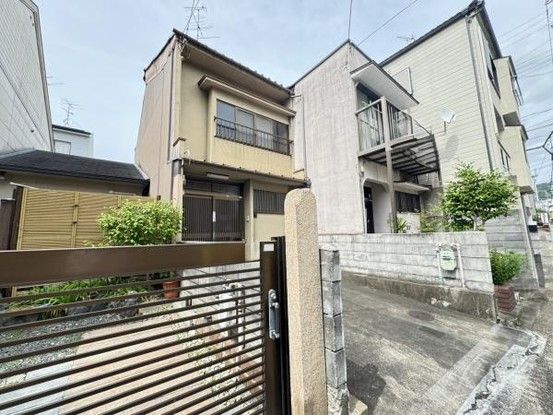 3DK Detached House for Sale in Yamashina, Kyoto City - Thumbnail 4