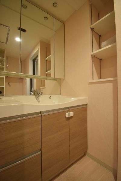 3LDK Apartment for Sale Near Akatsuka Station, Mito - Thumbnail 4