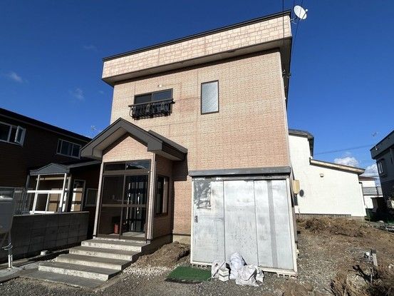 4LDK House for Sale in Goshogawara City, Aomori - Thumbnail 4