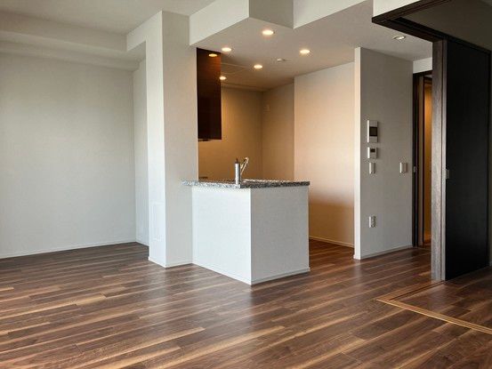3LDK Tower Apartment for Sale in Sendai, Near Kotodai Koen Station - Thumbnail 3