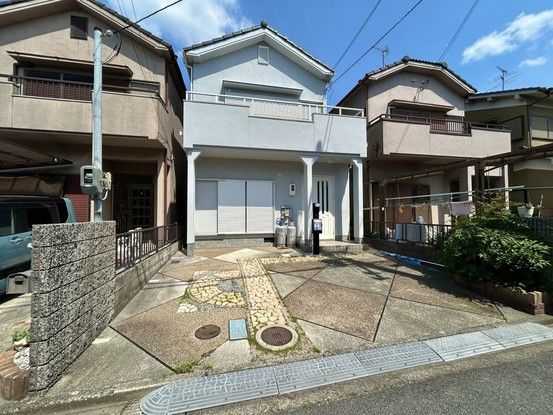 Renovated 4LDK House in Kōryō Town, Nara with Parking - Thumbnail 2