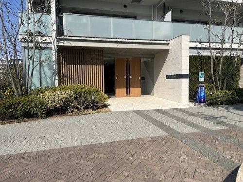 Fine City Koshien North Residence 3LDK Apartment in Nishinomiya - Thumbnail 4