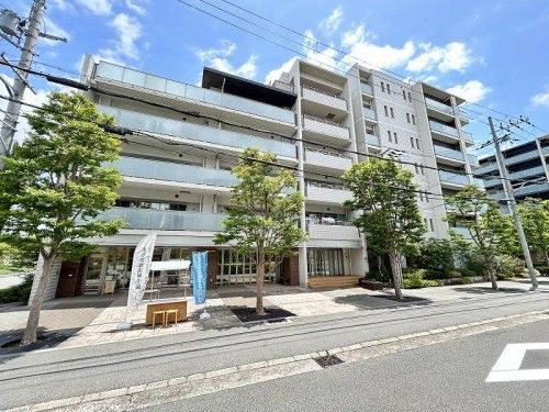 Fine City Koshien North Residence 3LDK Apartment in Nishinomiya - Thumbnail 2