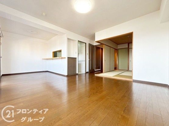 3LDK Apartment for Sale Near Shin-Omiya Station, Nara - Thumbnail 4