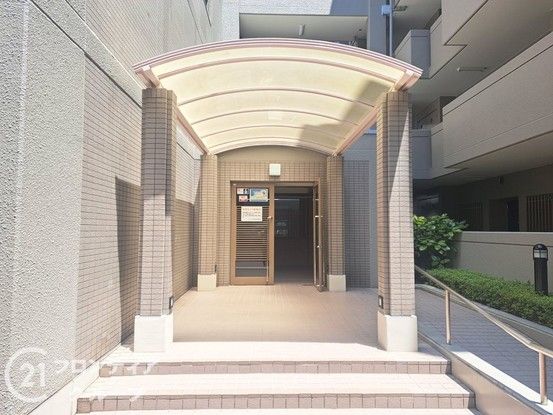 3LDK Apartment for Sale Near Shin-Omiya Station, Nara - Thumbnail 3