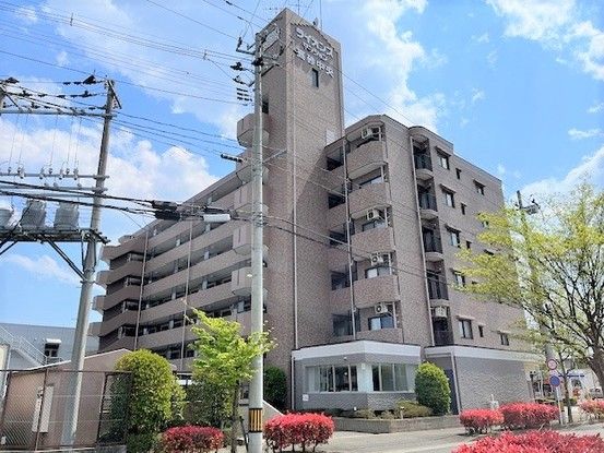 Lions Mansion Takasago Central 3LDK Apartment with Garden - Thumbnail 2