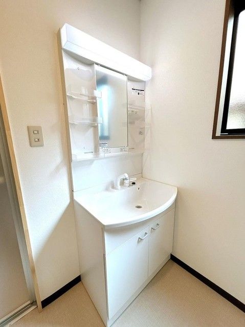 Renovated 4LDK House for Sale in Sakata, Yamagata - Thumbnail 3