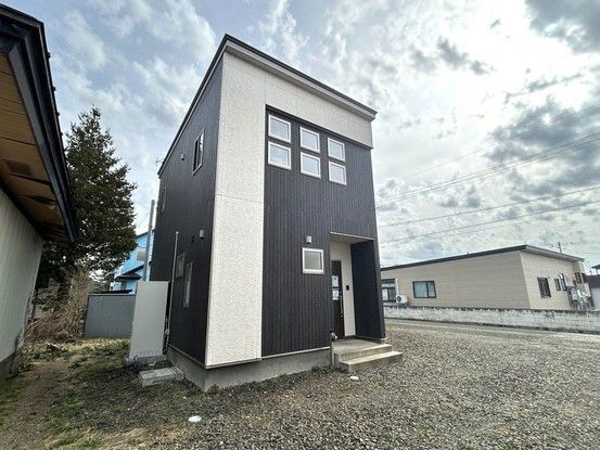 Renovated 3LDK House in Odate, Akita with Large Land - Thumbnail 3