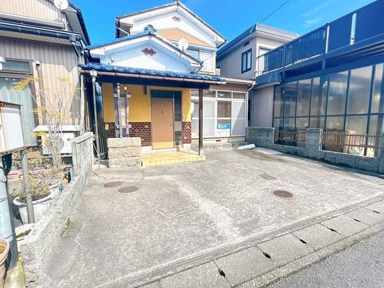 Renovated 3LDK House in Takaoka City, Toyama - Thumbnail 3