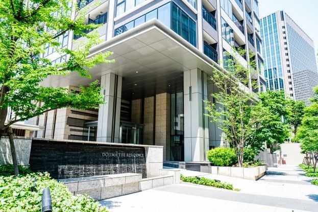 Luxury 2LDK Apartment for Sale in Dojima, Osaka - Thumbnail 2