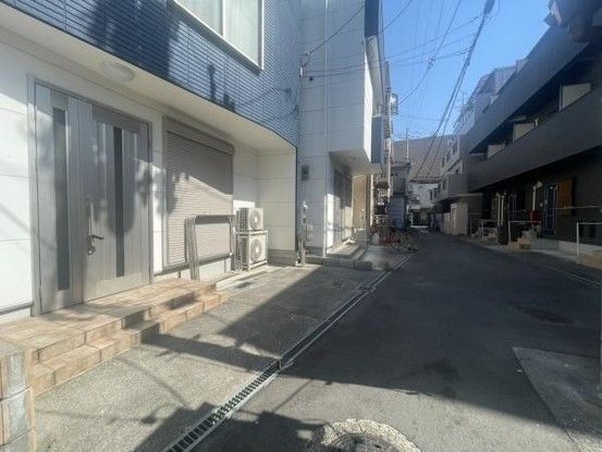 4LDK Detached House for Sale near Tsuruhashi Station, Osaka - Thumbnail 3