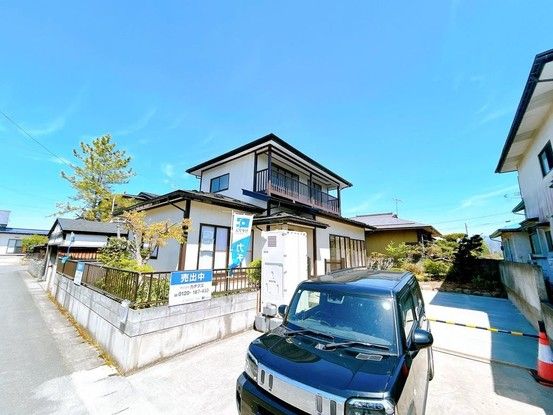 Renovated 4LDK House for Sale in Yamanobe, Yamagata - Thumbnail 2