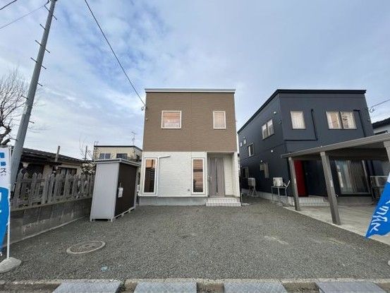 2021-Built 3LDK Detached House in Goshogawara, Aomori - Thumbnail 2