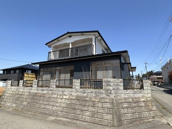 Renovated 5LDK House on Corner Lot in Kitakami, Iwate - Thumbnail 4
