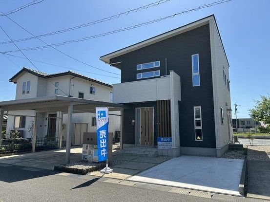 Renovated 4SLDK House for Sale in Sabae, Fukui - Thumbnail 2