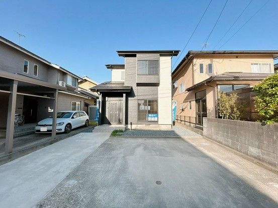 Renovated 3LDK House in Tsubame City, Niigata - Thumbnail 3