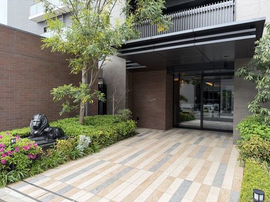 3LDK 68.76 sqm Apartment for Sale in Nagoya's Nakagawa Ward - Thumbnail 2