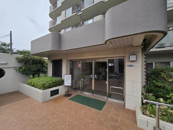 3LDK Apartment for Sale in Higashiosaka, Osaka - Thumbnail 2