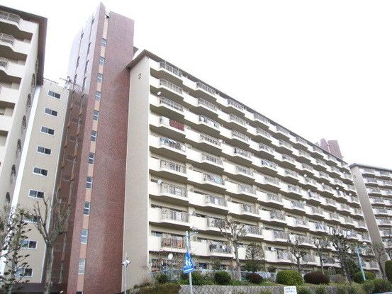 3LDK Apartment for Sale in Kawanishi, Hyogo - Thumbnail 2
