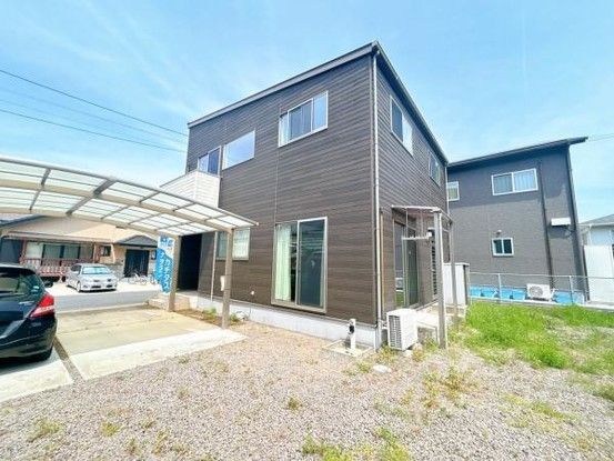 4LDK Detached House for Sale in Imari, Saga - 110.95 sqm - Thumbnail 2
