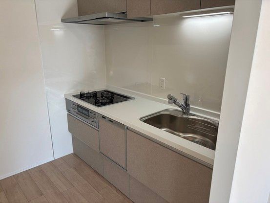 3LDK Apartment for Sale in Naka-ku, Hiroshima City - Thumbnail 4