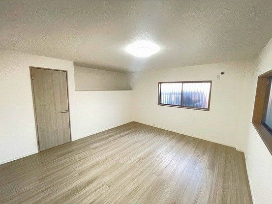 Renovated 4LDK 3-Story House in Amagasaki, Hyogo - Thumbnail 4