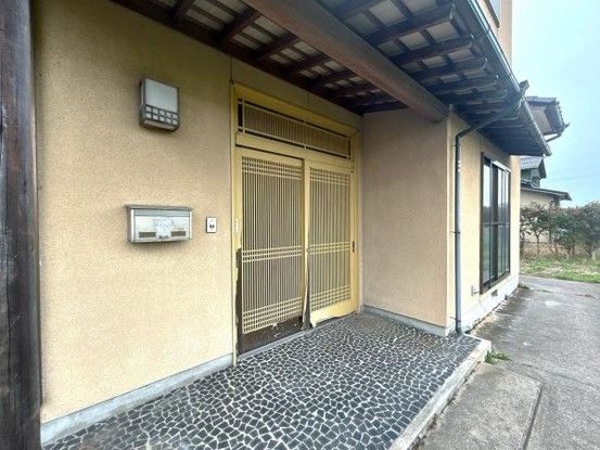 Renovated 4LDK Detached House for Sale in Kaga City, Ishikawa - Thumbnail 4