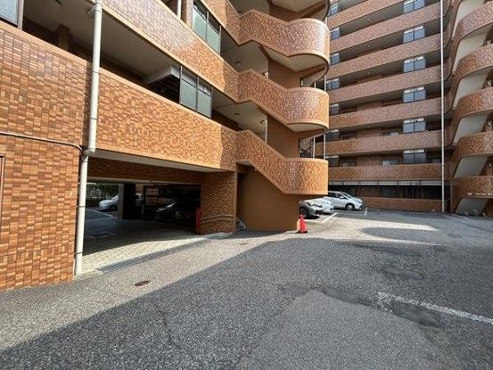 Renovated 2LDK Apartment for Sale in Niigata City's Chuo Ward - Thumbnail 3