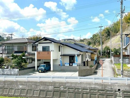 Renovated 4DK House in Mifune Town, Kumamoto - Thumbnail 2