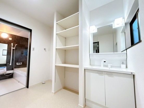 Renovated 3LDK House in Yamashina, Kyoto for Sale - Thumbnail 4