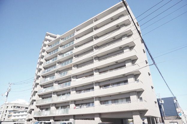 3LDK Apartment for Sale in Tokushima City, Tokushima Prefecture - Thumbnail 4