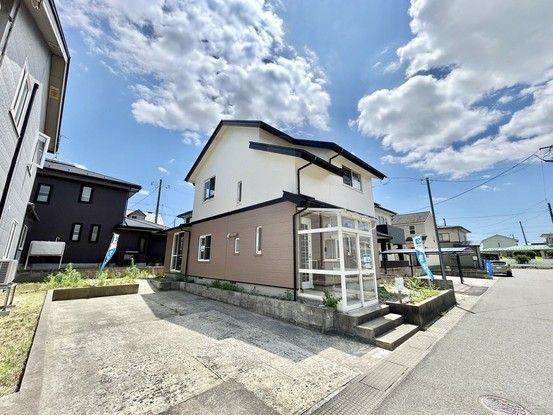 Renovated 3LDK House in Akita City with 181m2 Land - Thumbnail 2