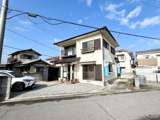 Renovated 4LDK House for Sale in Zentsuji, Kagawa - Thumbnail 2