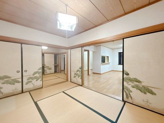 5LDK Detached House for Sale in Kani City, Gifu - Thumbnail 4