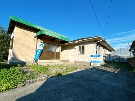 Used 4DK House in Yatsushiro, Kumamoto - 70.05 sqm - Thumbnail 3