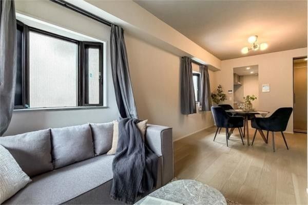 1LDK Apartment for Sale in Minami-Azabu, Minato-ku, Tokyo - Thumbnail 4