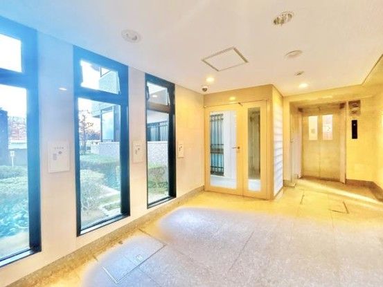 Renovated 3LDK Apartment for Sale in Sendai's Aoba Ward - Thumbnail 3