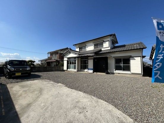 Renovated 5LDK Detached House in Niihama, Ehime - 117.94 sqm - Thumbnail 2